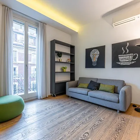 Apartament Pr Curt